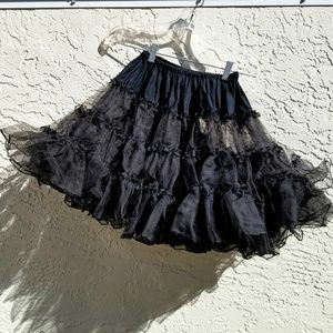Ruffled Vintage Petticoat Tutu • Rockabilly Pin-Up